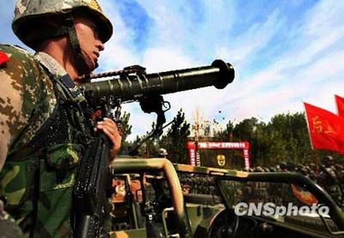 刘亚洲:新形势下军队面临四种危险 需确保不变