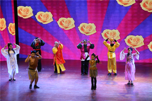 常德市二医院载歌载舞迎新年